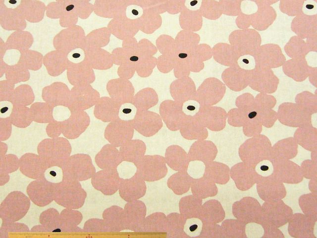 北欧調花柄・綿麻キャンバスプリント(キナリ地・くすみピンク)